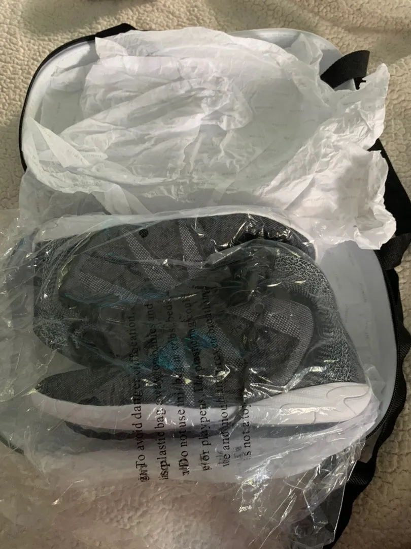 Hightop Cheer Shoes Black Size 9 - Image 5