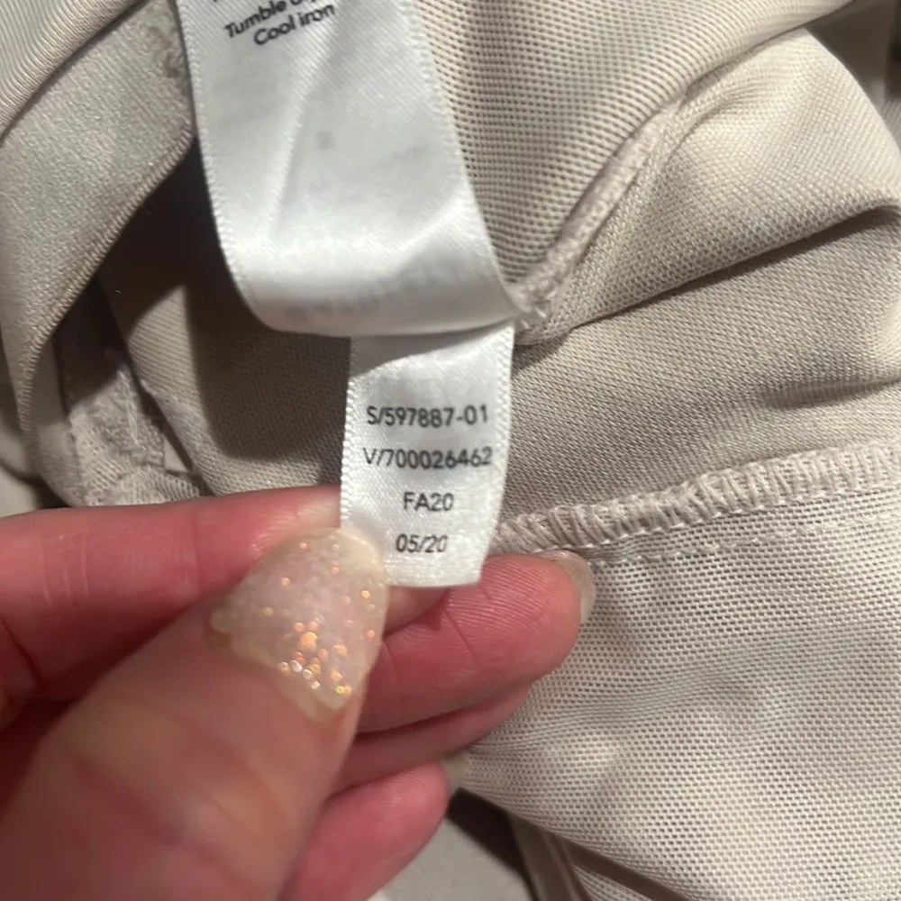 Athleta Venice Pintuck Ankle Pants in Cream Size Small - Image 10