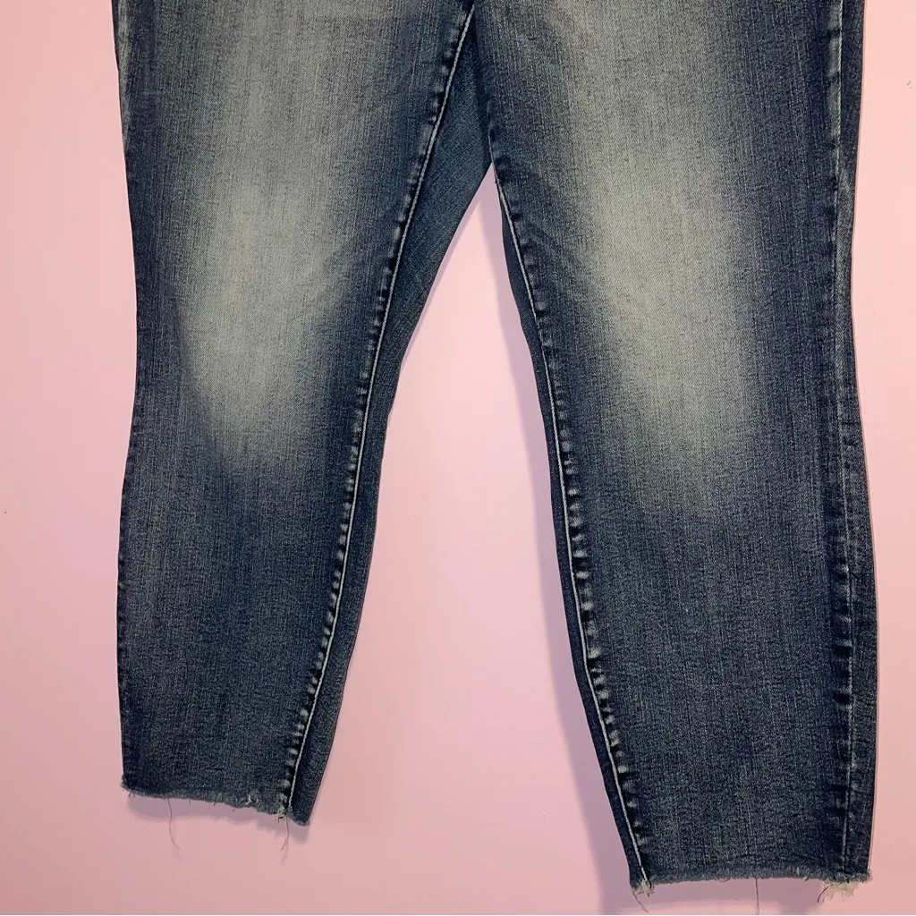 Judy Blue Relaxed Fit Crop Capri Jeans Women Size 20W Dark Wash High Rise Casual - Image 3