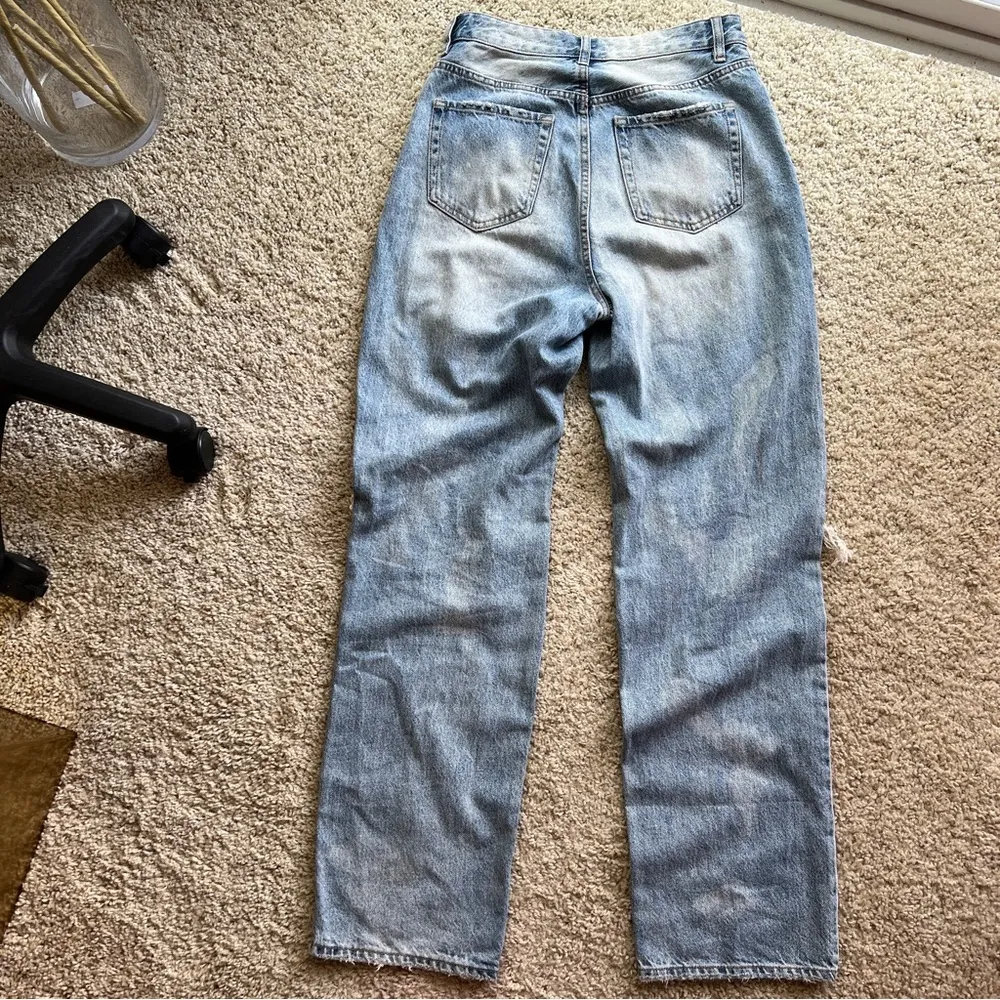 PACSUN Distressed Light Blue 90s Boyfriend Jeans - Image 11