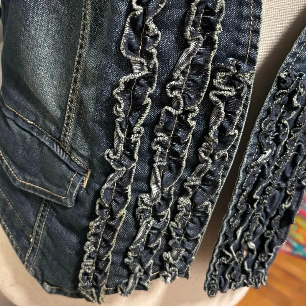 Chicos Size 1 US M Ruffled Denim Vest Western Rodeo Festival - Image 2