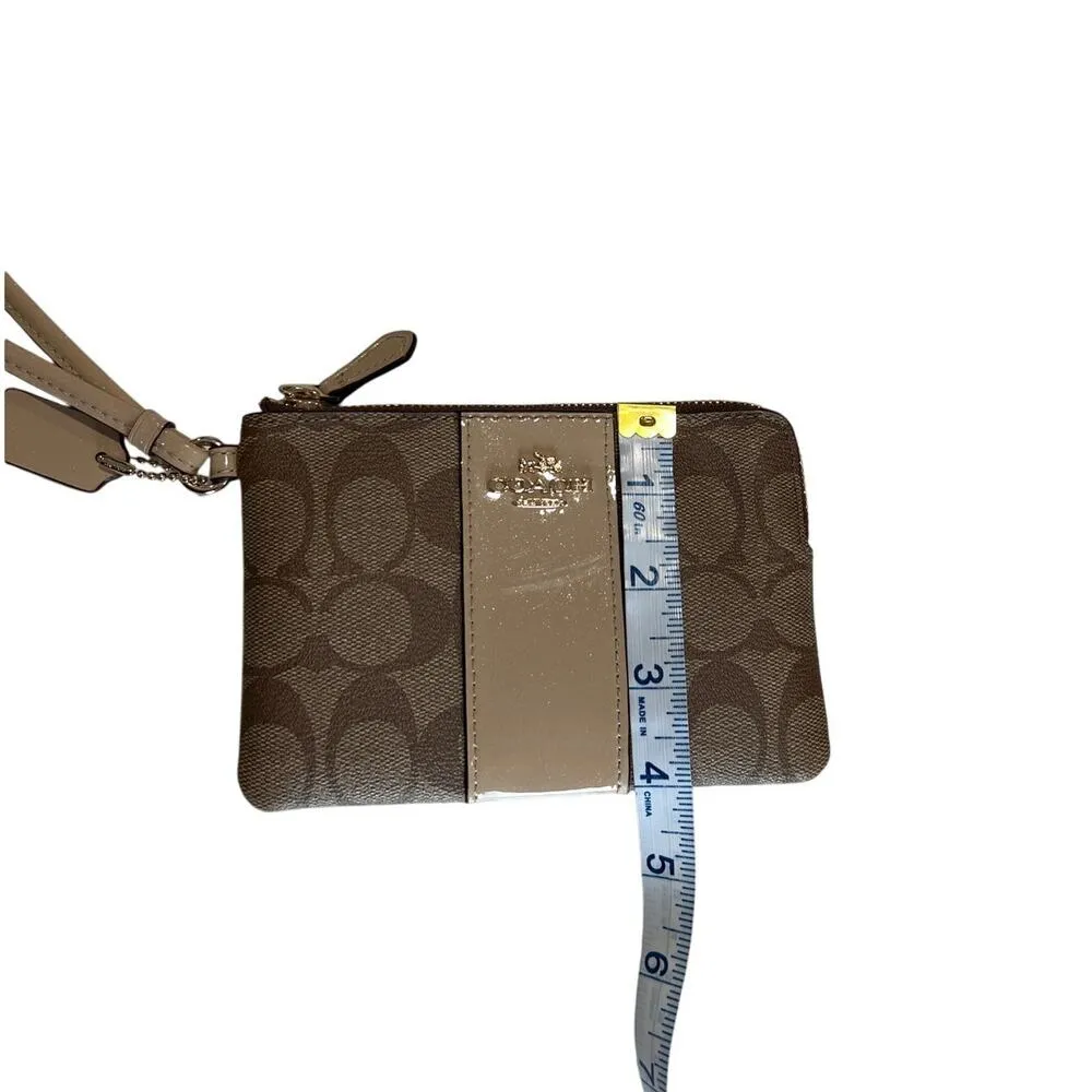 Coach Signature Brown Wrist Wallet Cream Sparkle Patent Leather Accents Hang Tag - Image 10