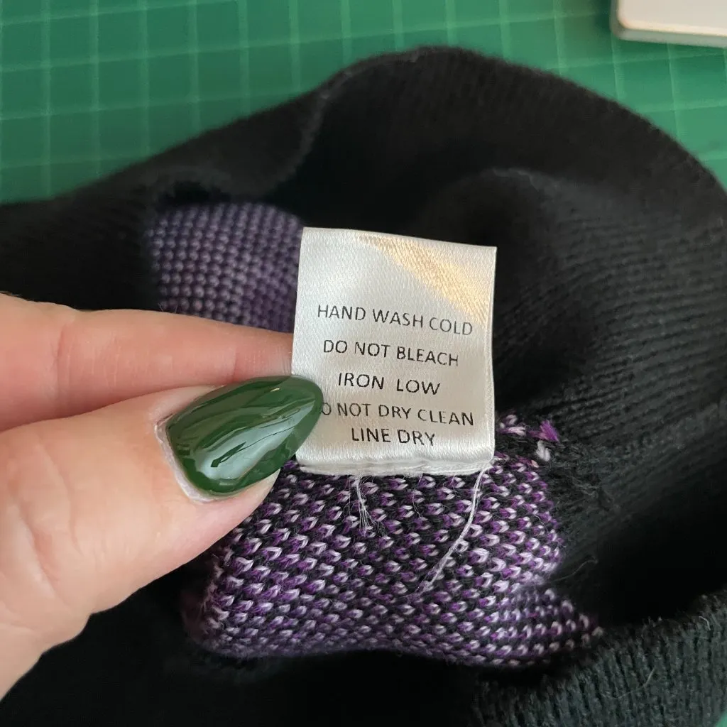 Pretty Damage Women M Black Purple Tribal Flame Sweater Vest Cropped V - Image 6