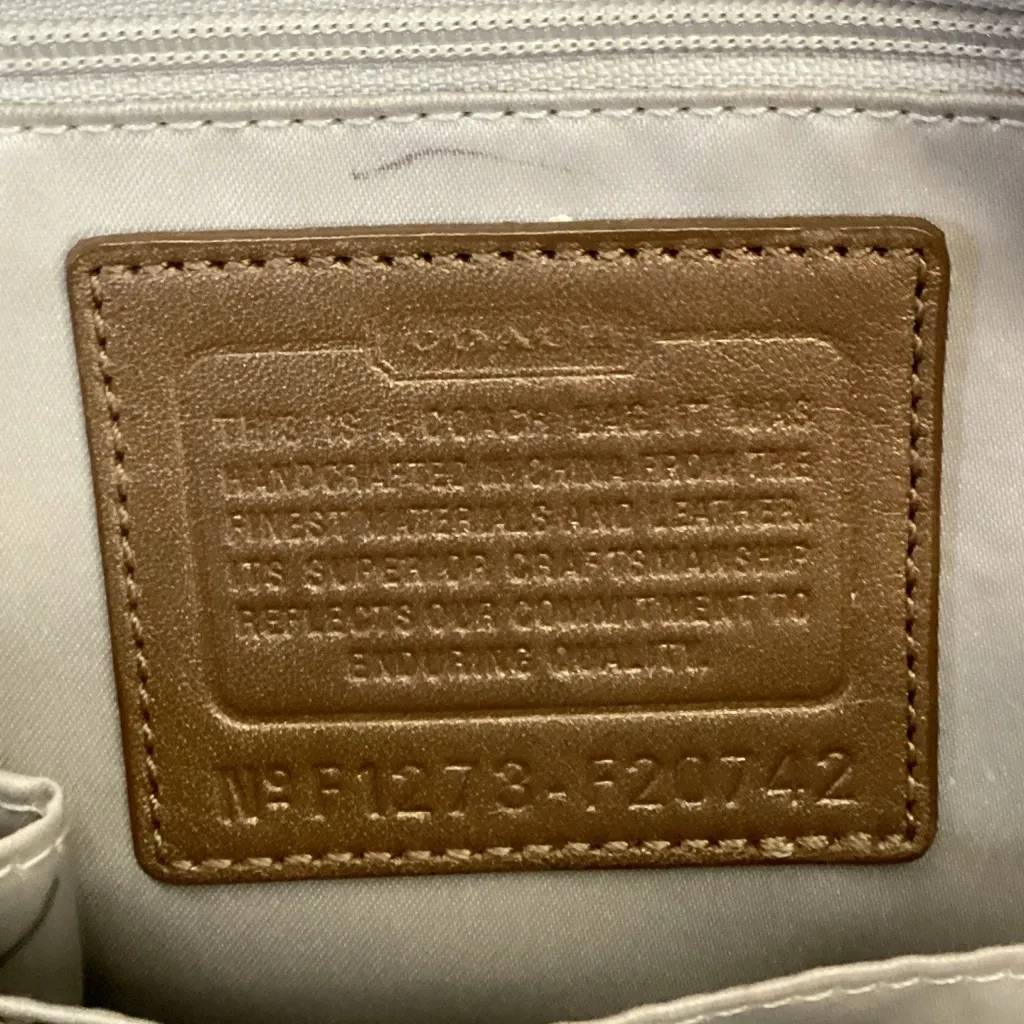 Coach Gallery Embossed leather tote - Image 4