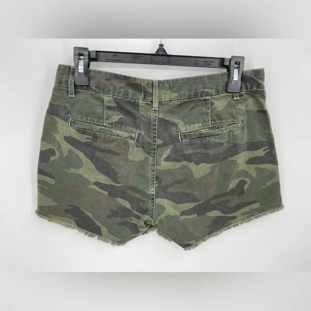 Sundry Camo Shorts - Size 29 - Image 2