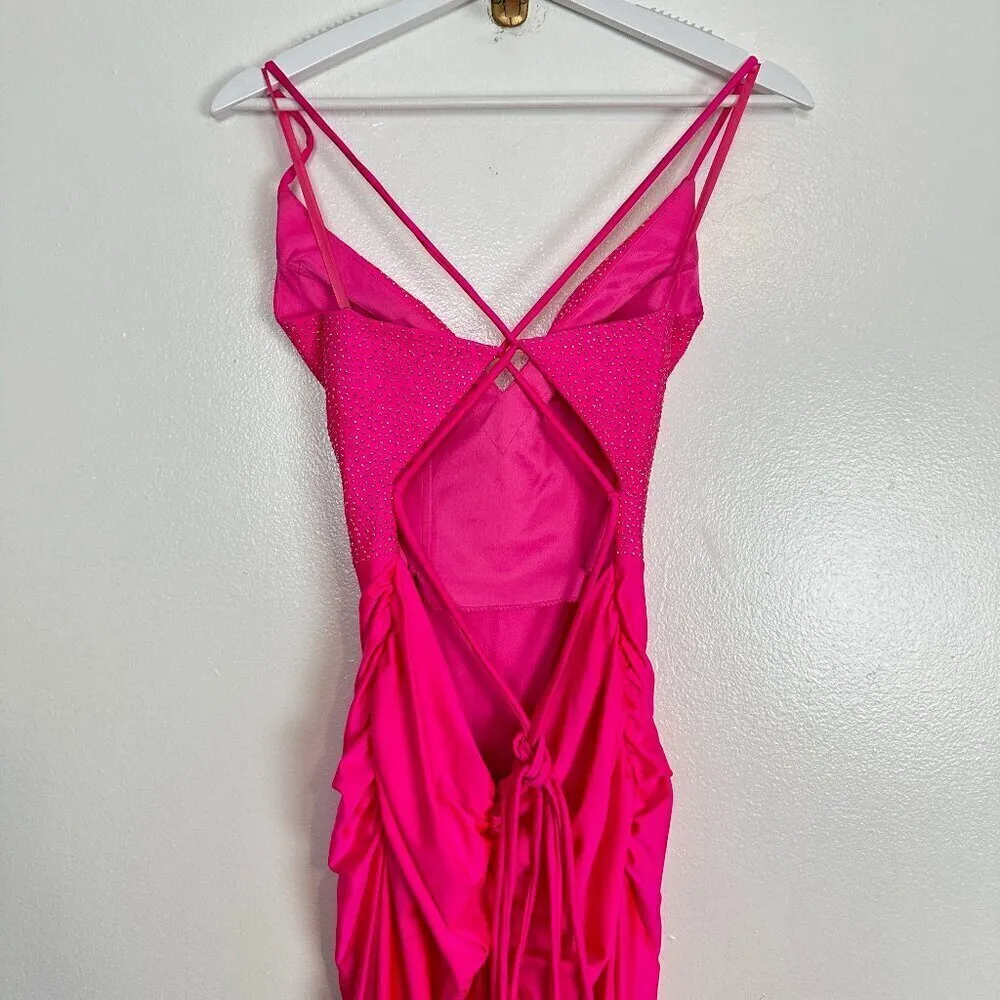 LA FEMME Tie Back Sequin Trumpet Gown in Neon Pink Size US 2 - Image 7