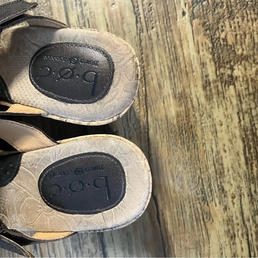 Born Brown Sandals Comfortable Footwear Size 7 - Image 7