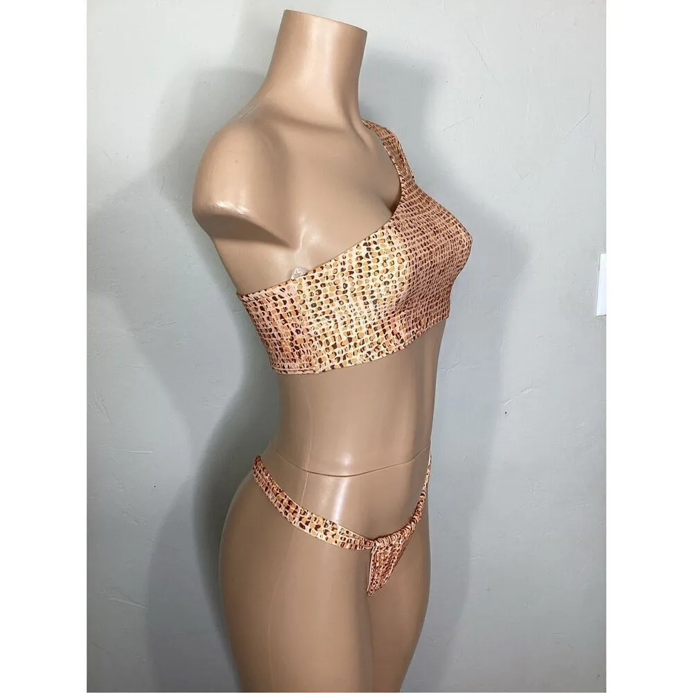 New. L*SPACE Gina animal print bikini set. Small. Retails $209 - Image 7