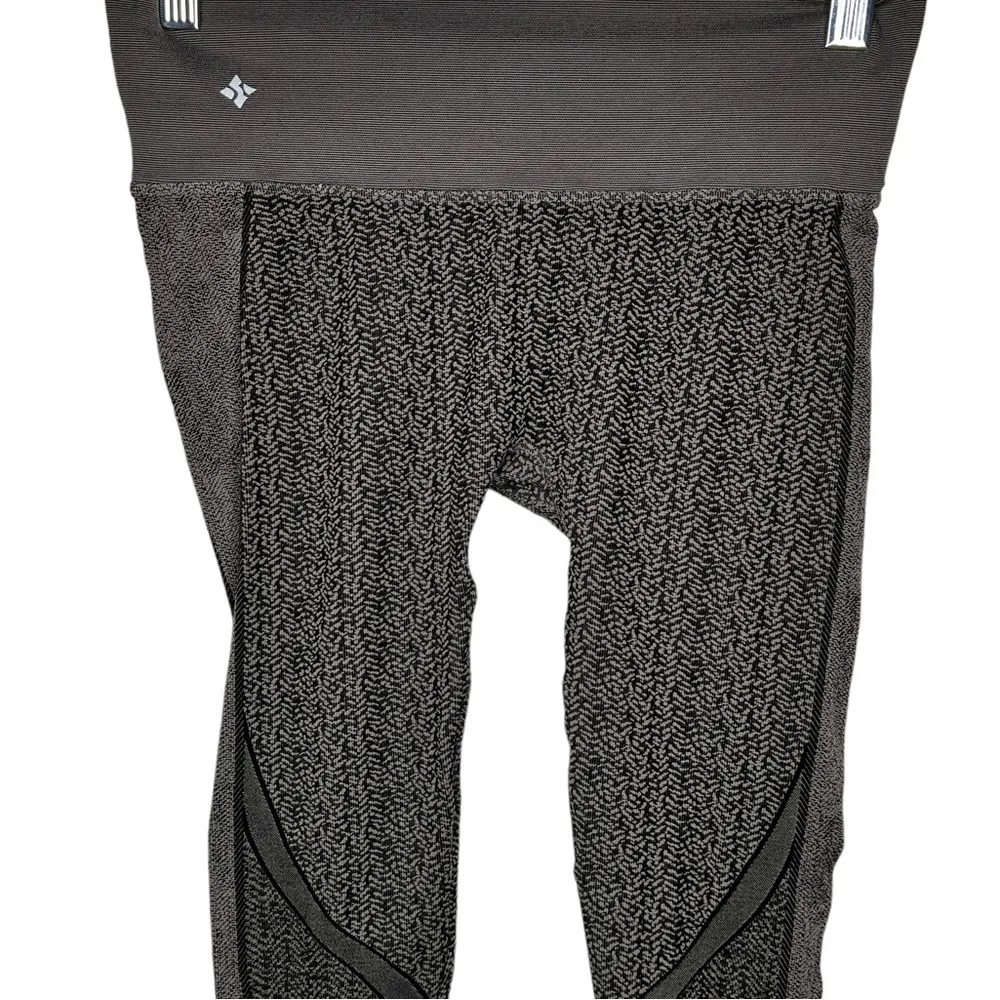 NUX Yoga Exercise Pants nwot‎ - Image 2