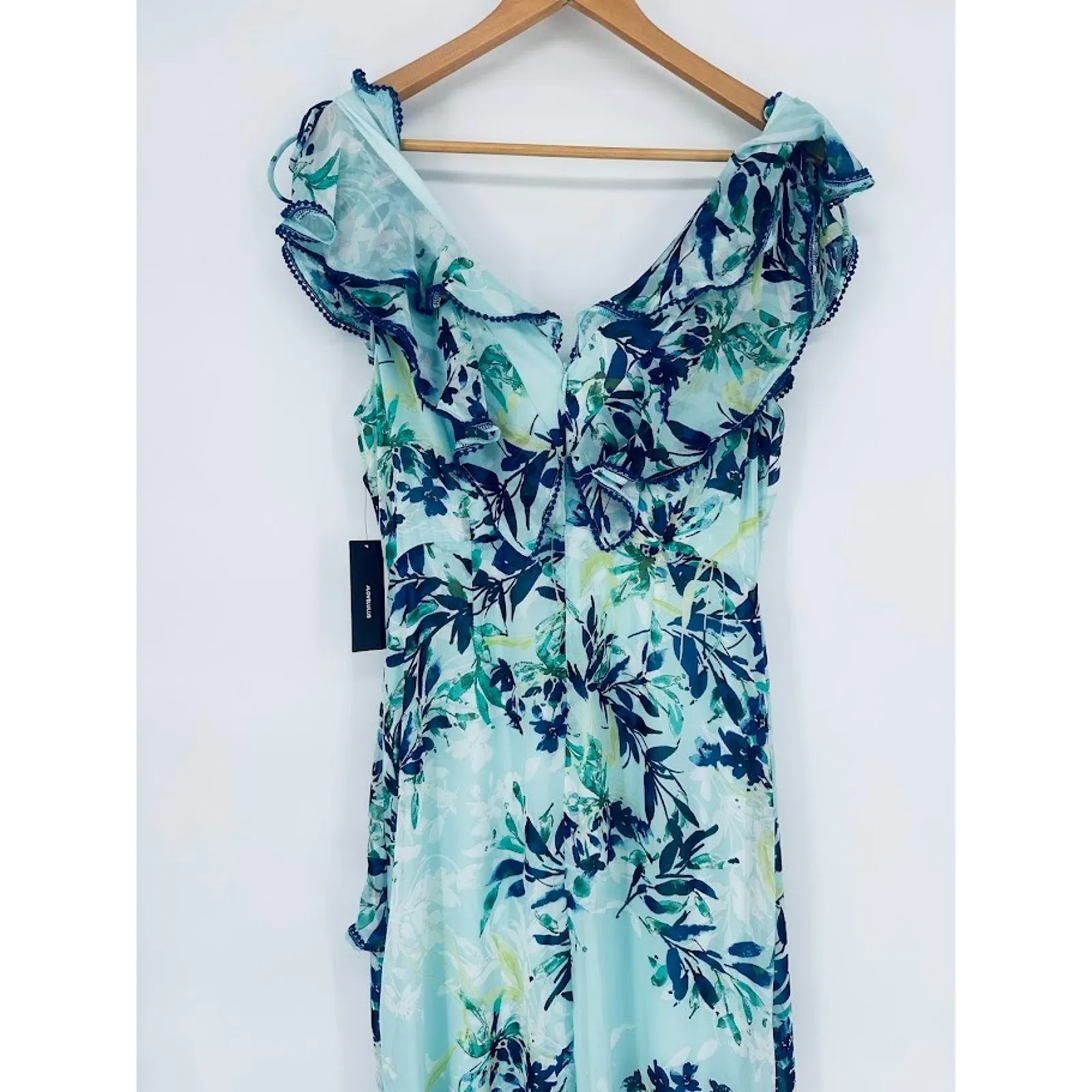Lulus Sammi Light Blue Floral Print Ruffled Surplice Maxi Dress Size Large NEW - Image 6