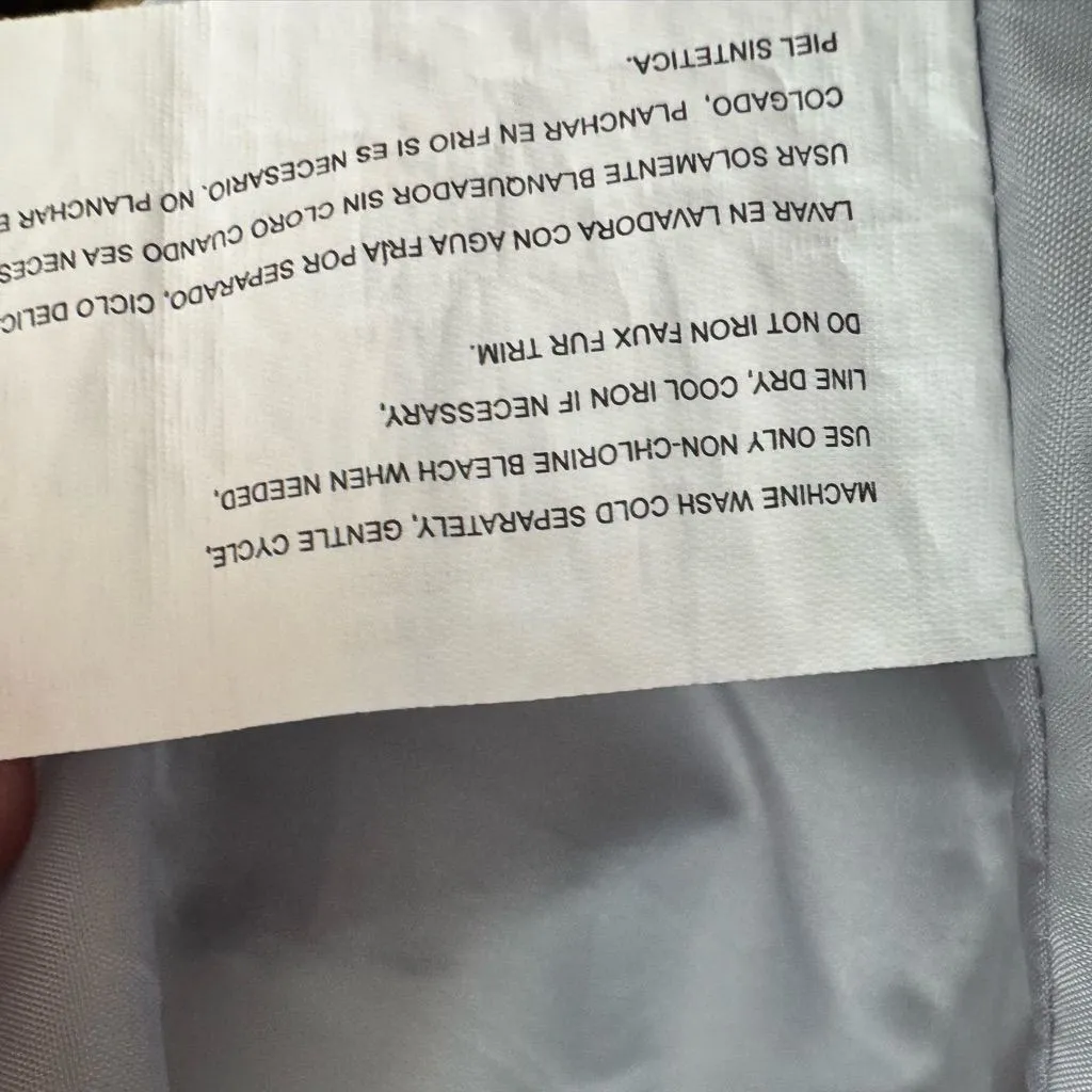 Nautica Women's Quilted Hooded Jacket - Light Gray Size Medium - Image 9