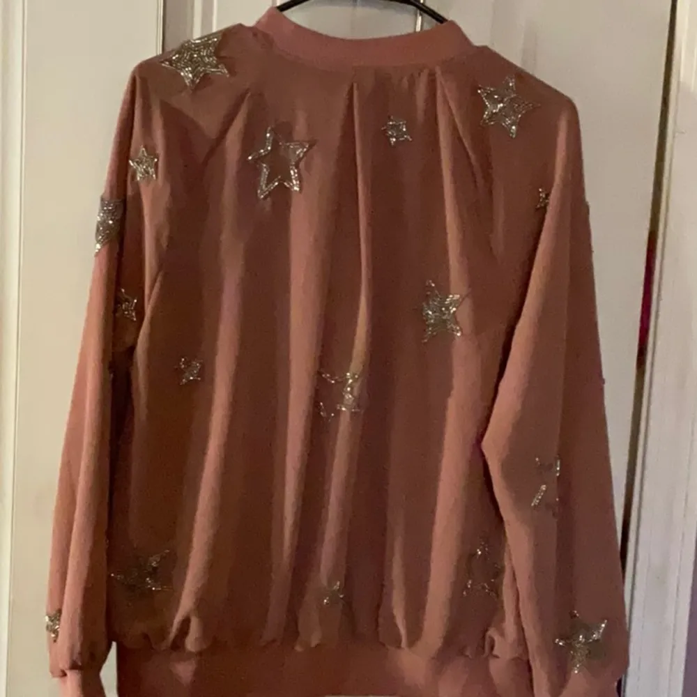 Ladies Pink Bomber Jacket SZL NWOT - Image 5