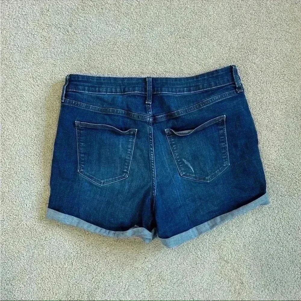 Universal thread high rise midi dark blue distressed jean shorts - Image 2