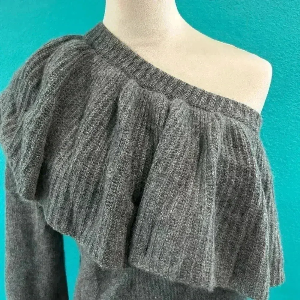 AQUA CASHMERE Gray One Shoulder Ruffled Pullover Sweater Size S - Image 3