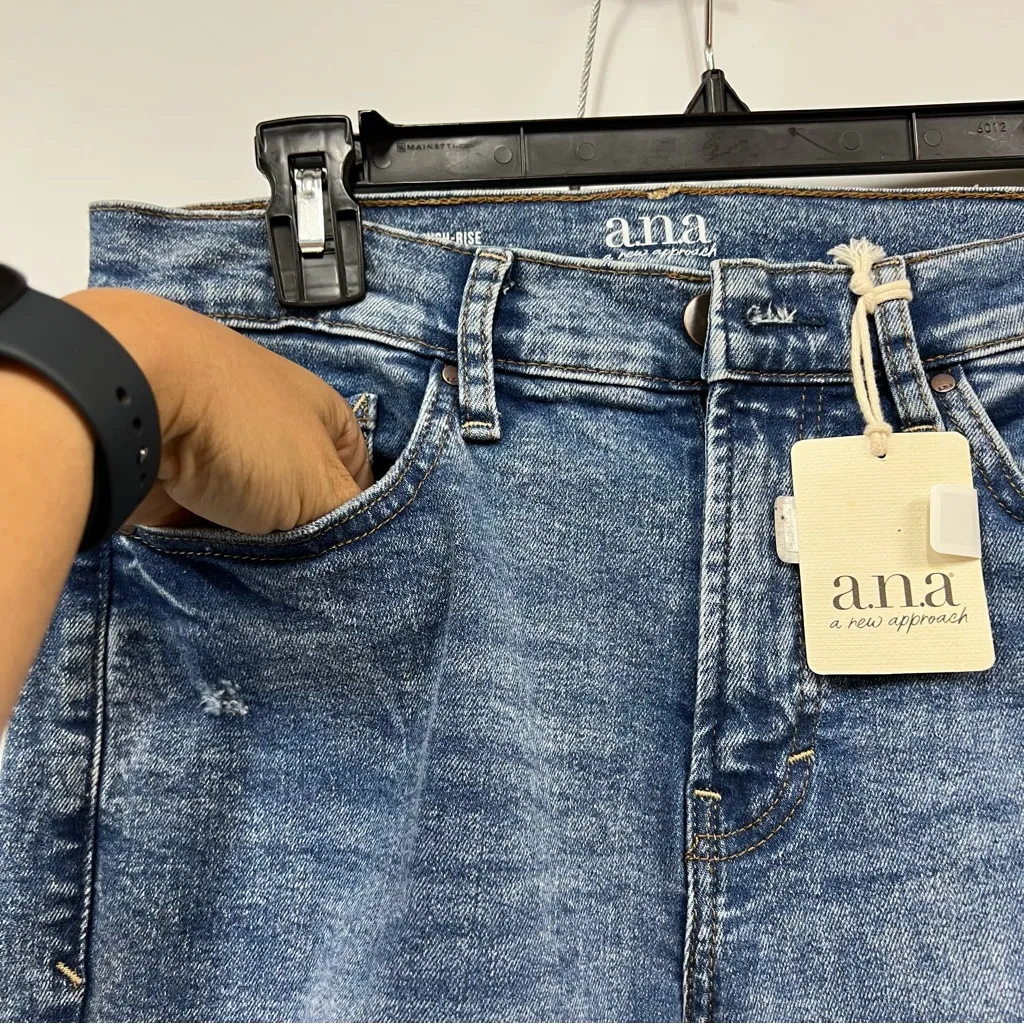 NWT a.n.a size 10p high rise straight Blue denim Jeans Distressed raw hem - Image 2