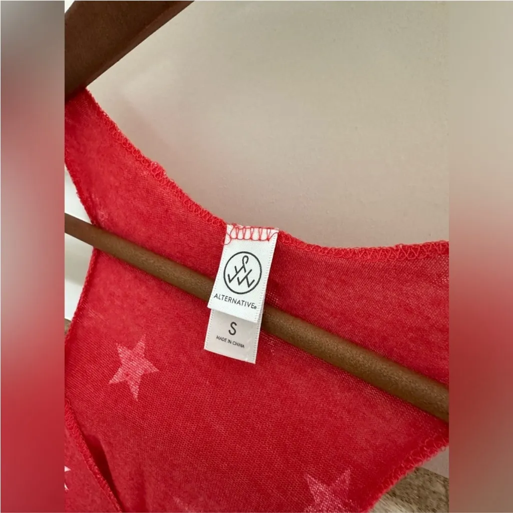 Alternative Red & White Star Tank Top Sz S EUC - Image 3