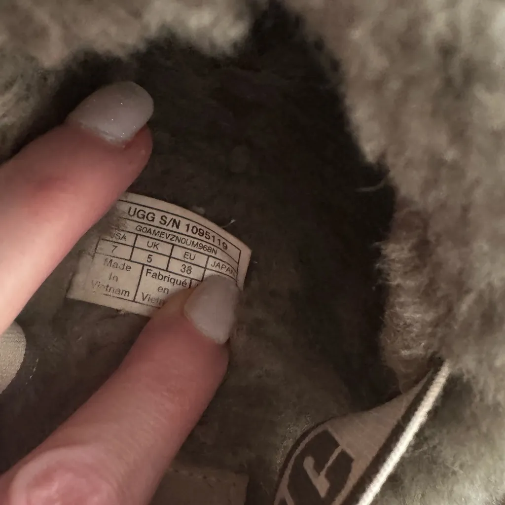 UGG Women's Fluff Yeah Slide Slipper, Burnt Olive, 7 M US - Image 5