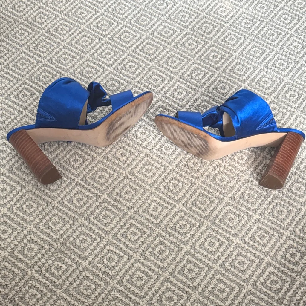 Ann Taylor Royal Blue Satin Bow Sandals - Image 6