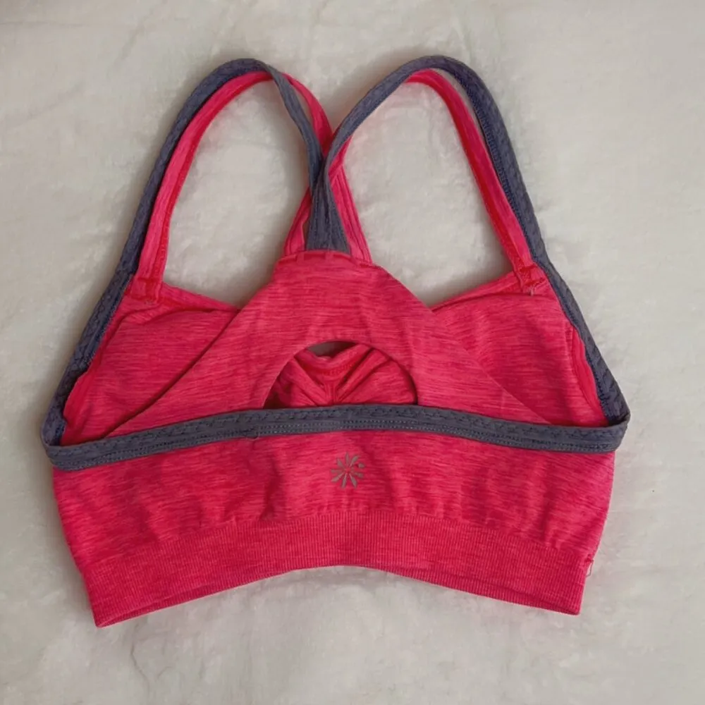 Athleta black criss cross strap sports bra size extra small - Image 3