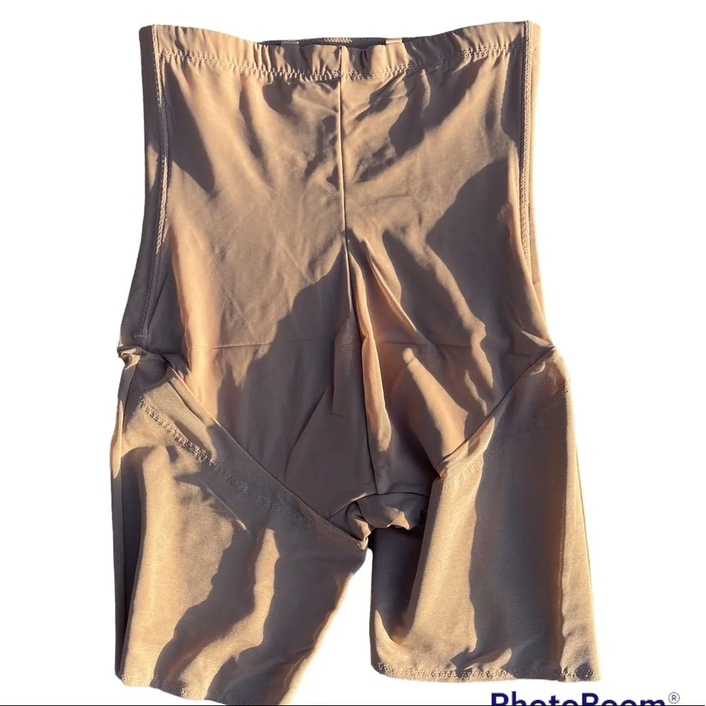 HoneyLove SuperPower Short size XL - Image 3