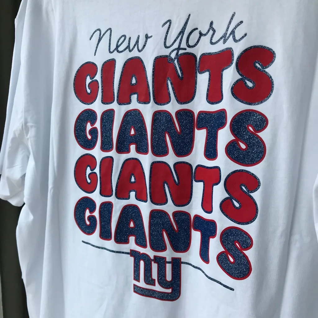 New York Giants Glitter Graphic Tee Shirt, NWT - Image 8