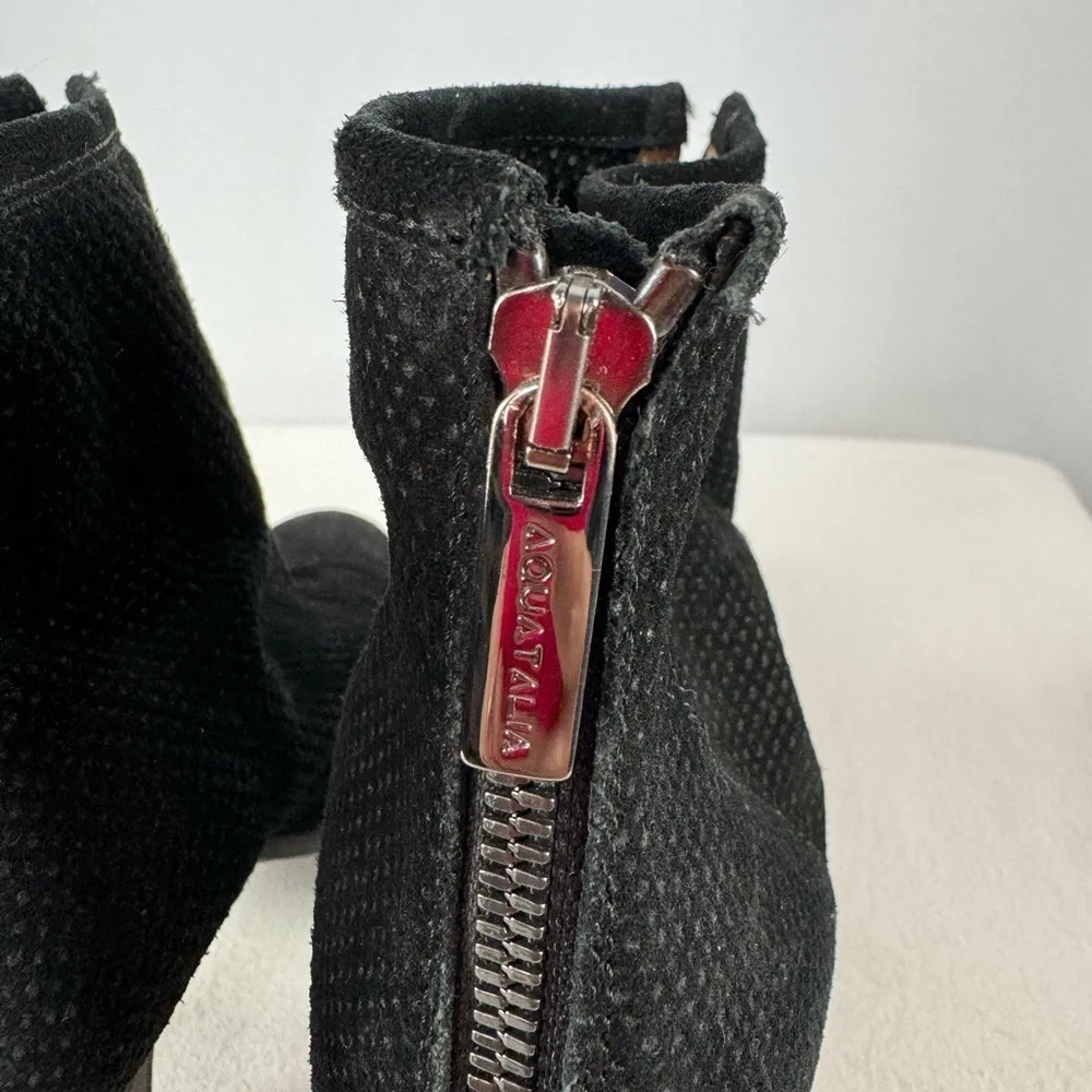 Aquatalia Perforated Suede Bootie in Black Size 8.5‎ - Image 4