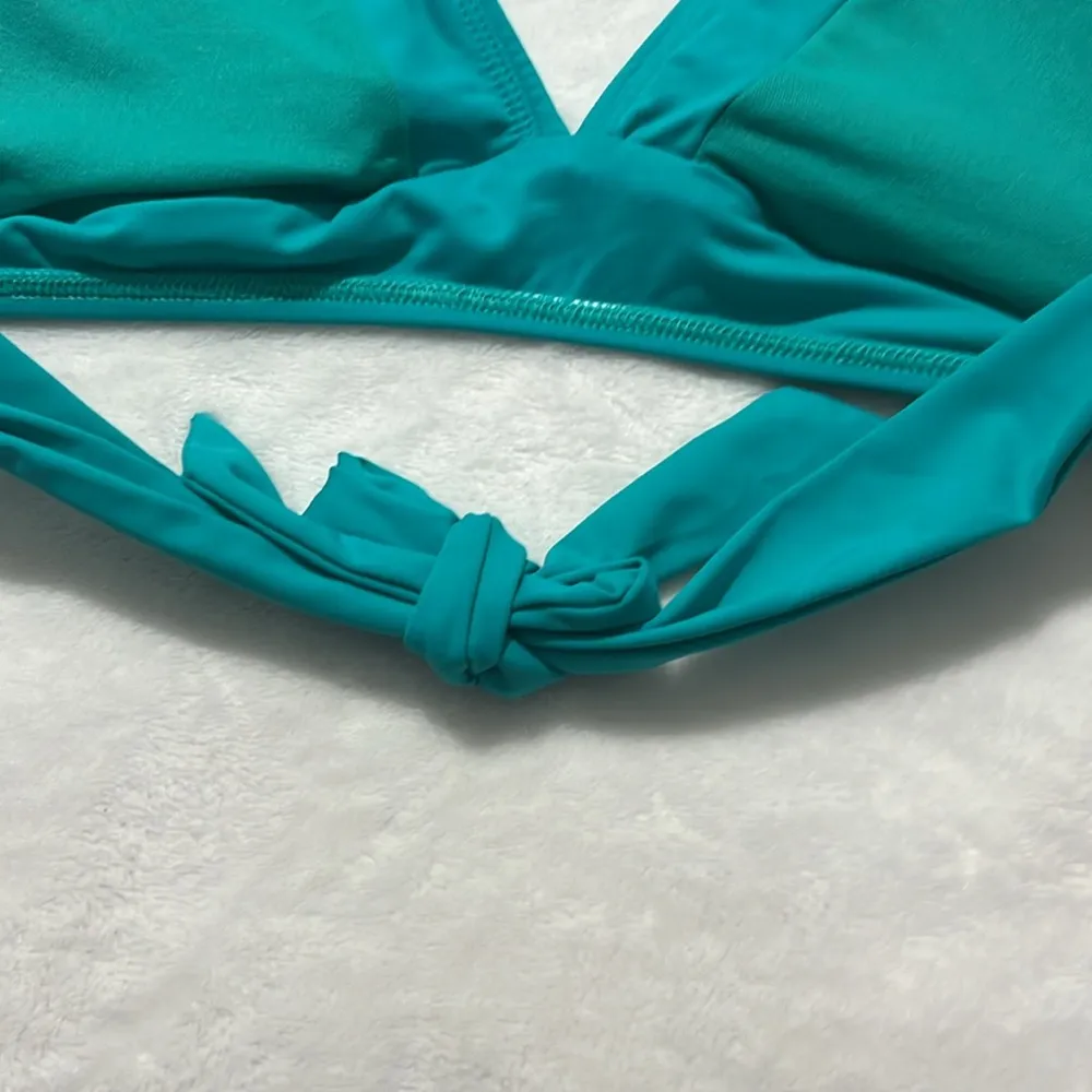 Athleta Women’s Triangle Plunge Turquoise Halter Bikini Top Size Small - Image 5