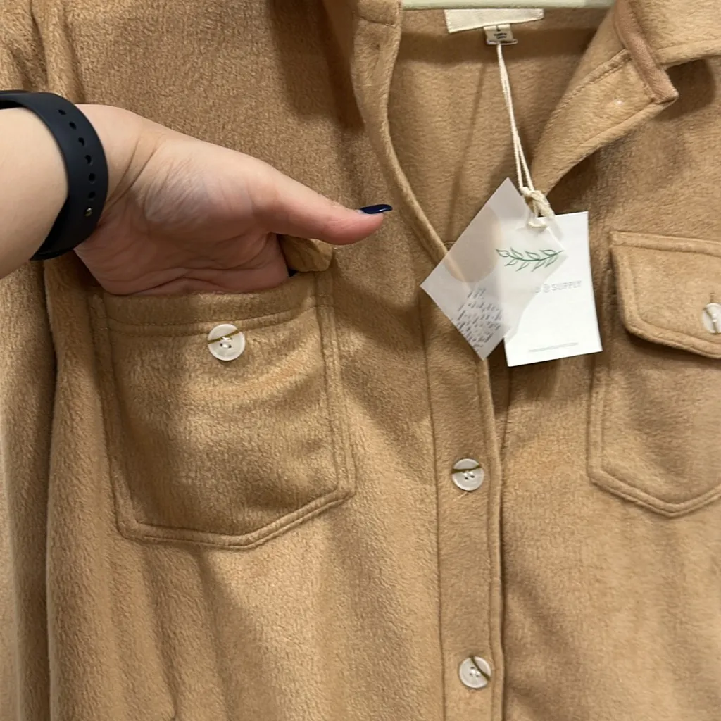 Thread & Supply shacket Size L - Image 5