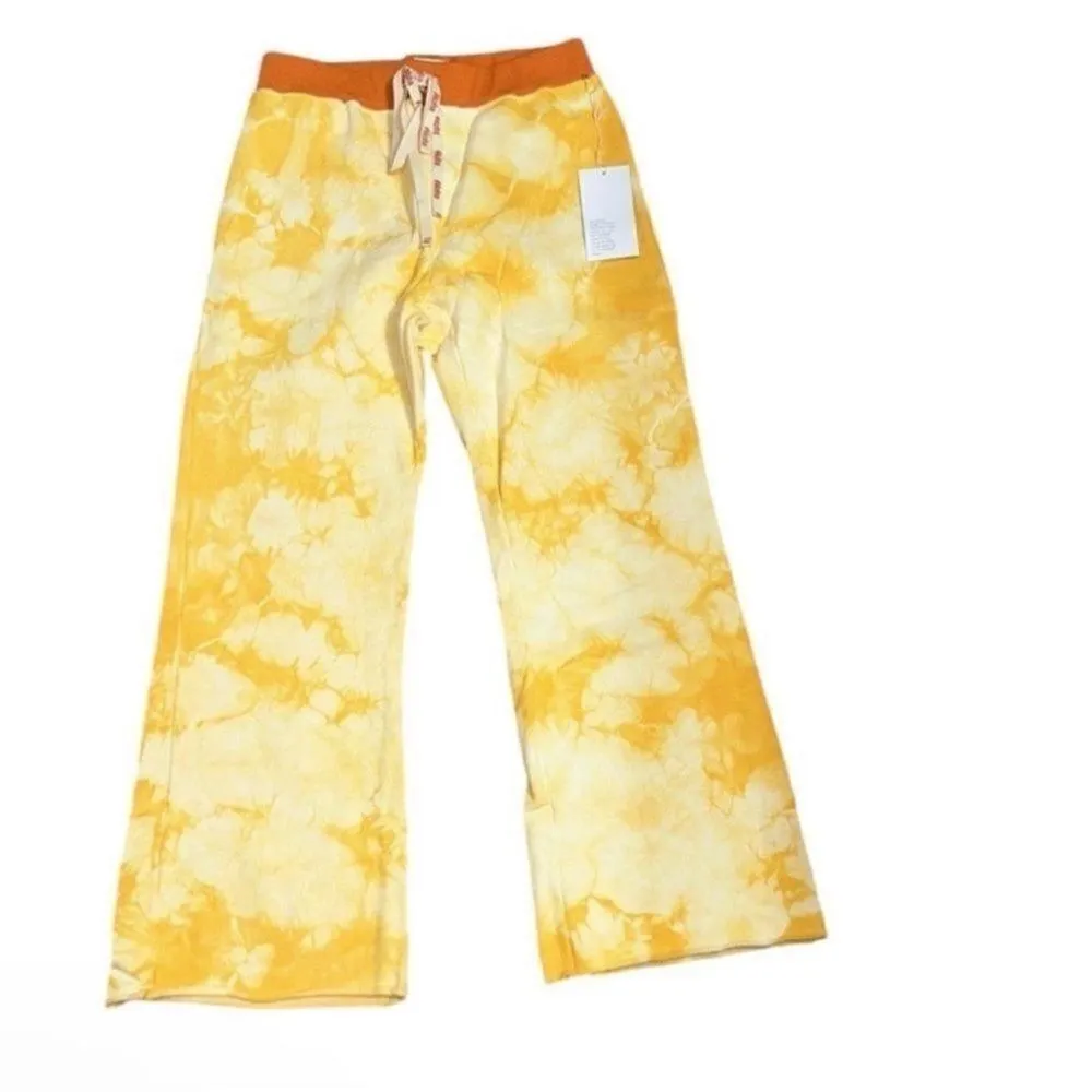 Warm Yellow Tye Dye Cropped
Sweatpants(Size XS) Yellow - Image 4
