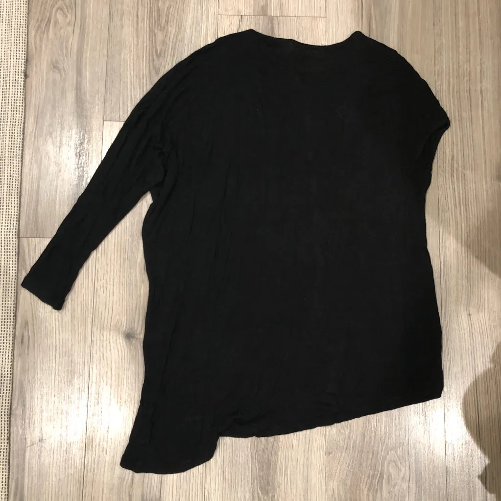Asymmetrical Tunic Top Short Sleeve Long Sleeve Tee Medium Asymmetrical Hem Black - Image 5