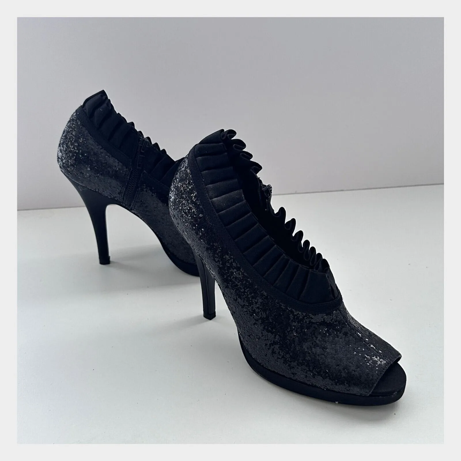 Nina Eveline Sz 8.5 Formal Cocktail Party Mob Wife Pump Sequin Ruffle High Heels Black - Image 8