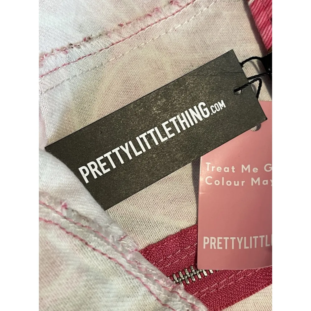 Pretty Little Thing Corset Size 6 US Pink Dipped Hem Flower Print Denim Top NWT - Image 7