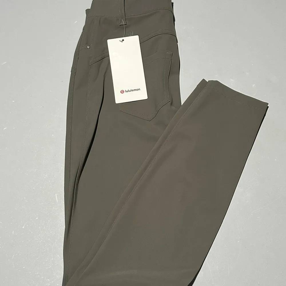 Nwt Lululemon City Sleek HR Slim-Fit Size 29 Rosemary Green - Image 2