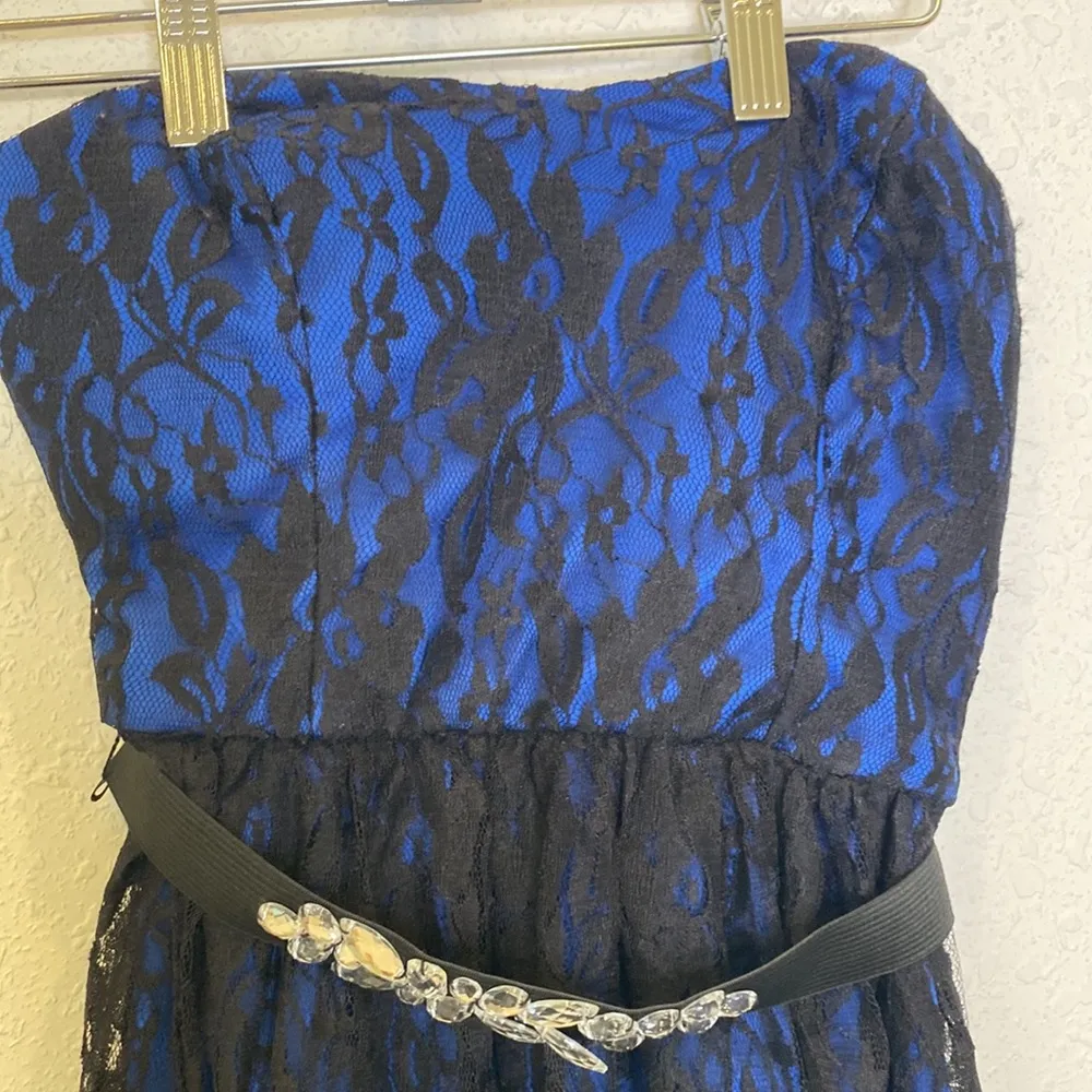 BCX Dress Prom Dress Strapless Lace Lined Jewels Zipper Sz 1 Juniors Stretchy - Image 3
