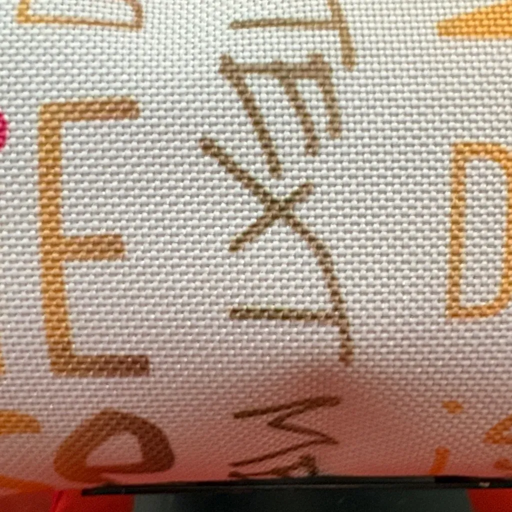 Minnie Mouse White and Pink Cosmetic Bag - Image 2