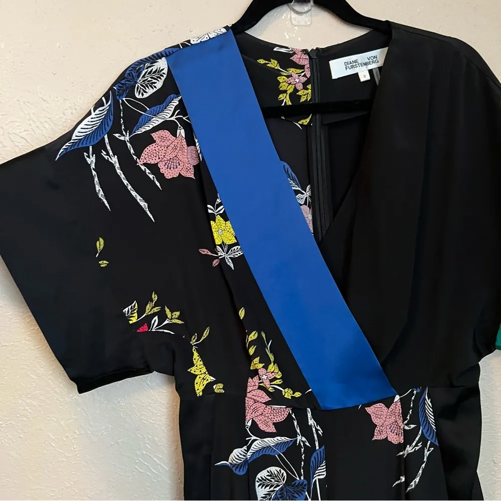 Diane Von Furstenberg Short Sleeve Floral Print Wide Leg Wrap Jumpsuit 0 - Image 5