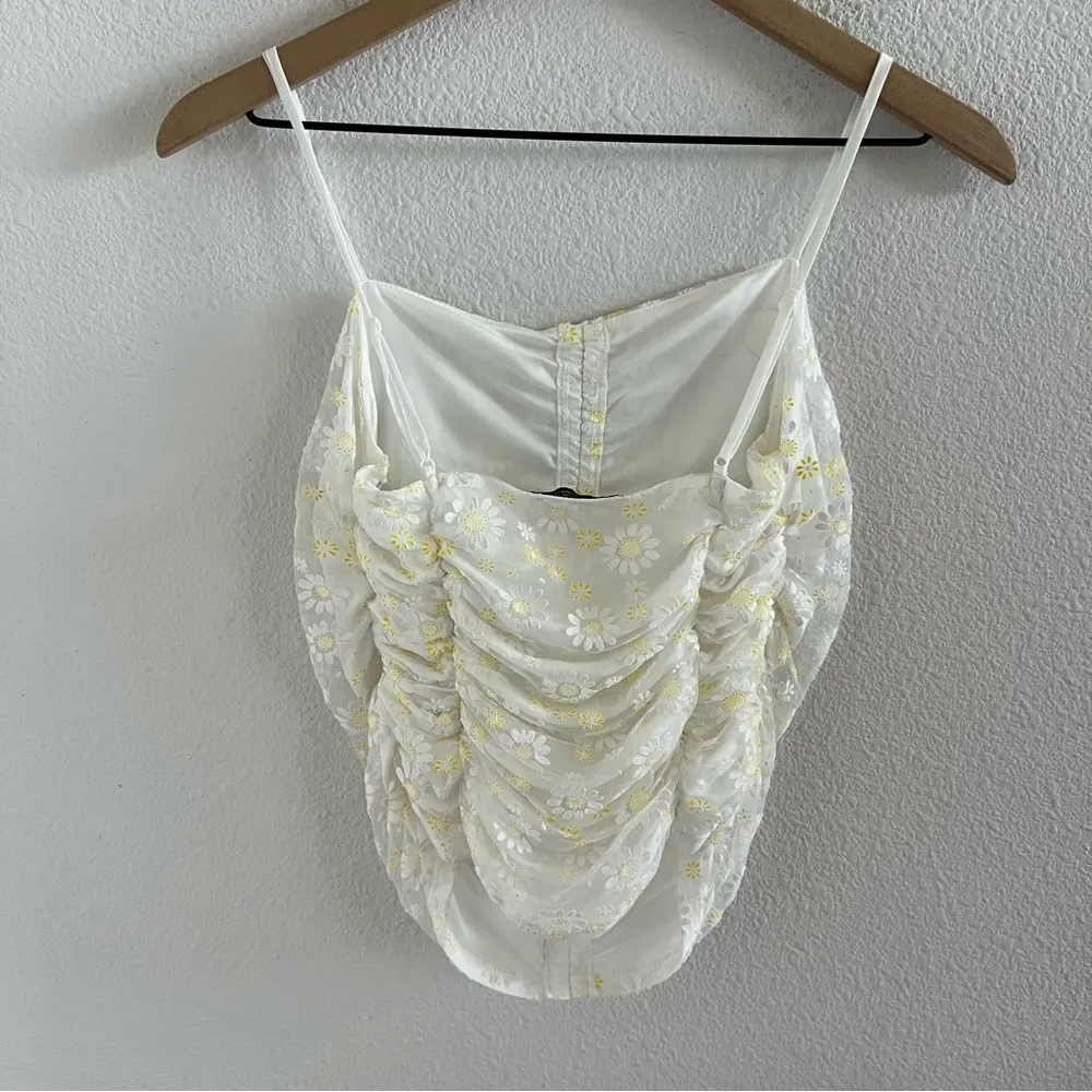 Zara White Ruched Draped  Daisy Floral Cami Top Daisy Medium - Image 2
