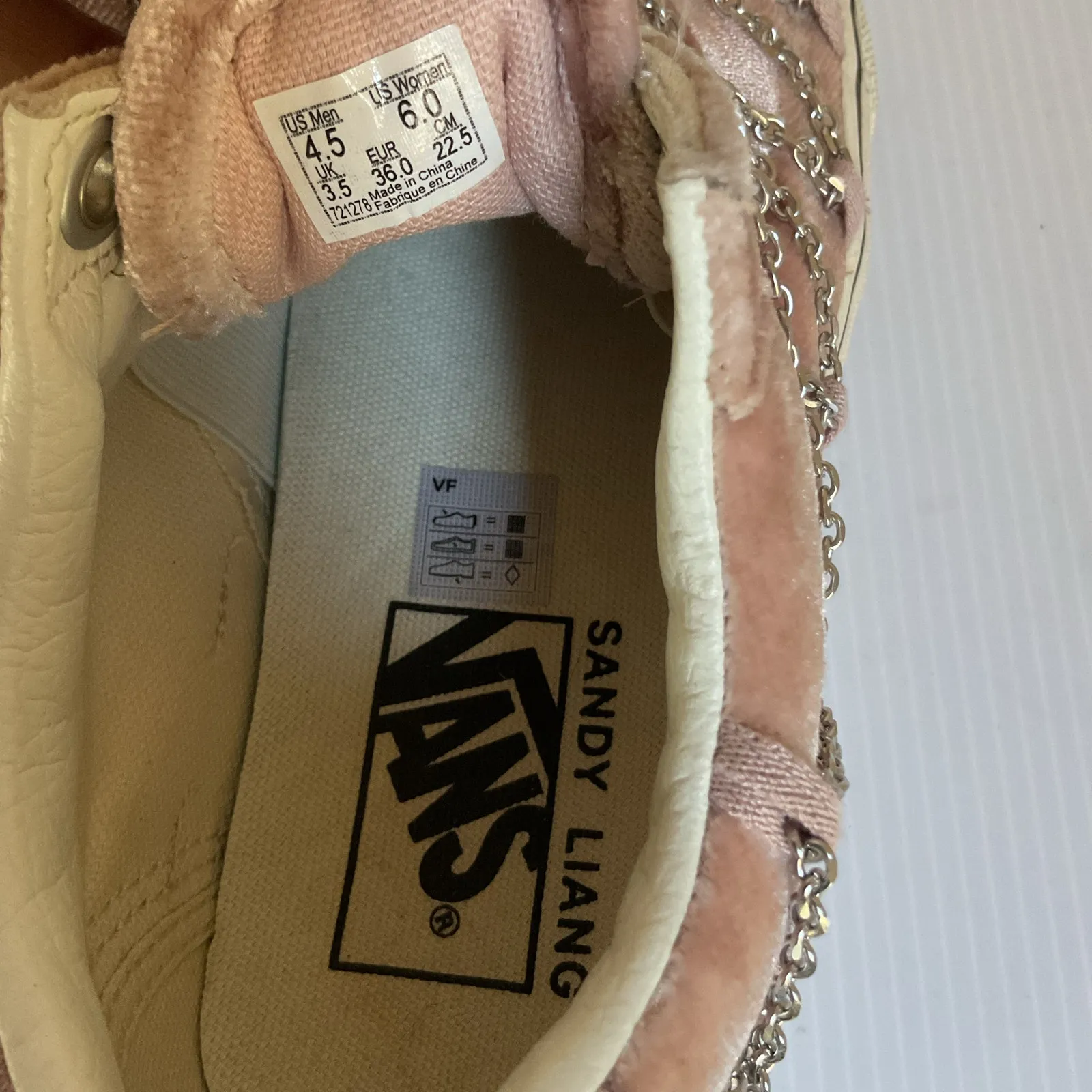 Vans x Sandy Liang Pink Velvet Chain Sneakers • Women’s US 6 • Limited Edition - Image 9