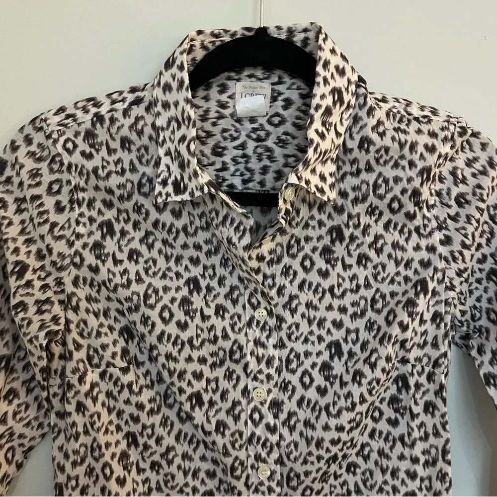 J. Crew Factory Perfect Fit Poplin shirt. Cotton poplin long sleeve button down - Image 2