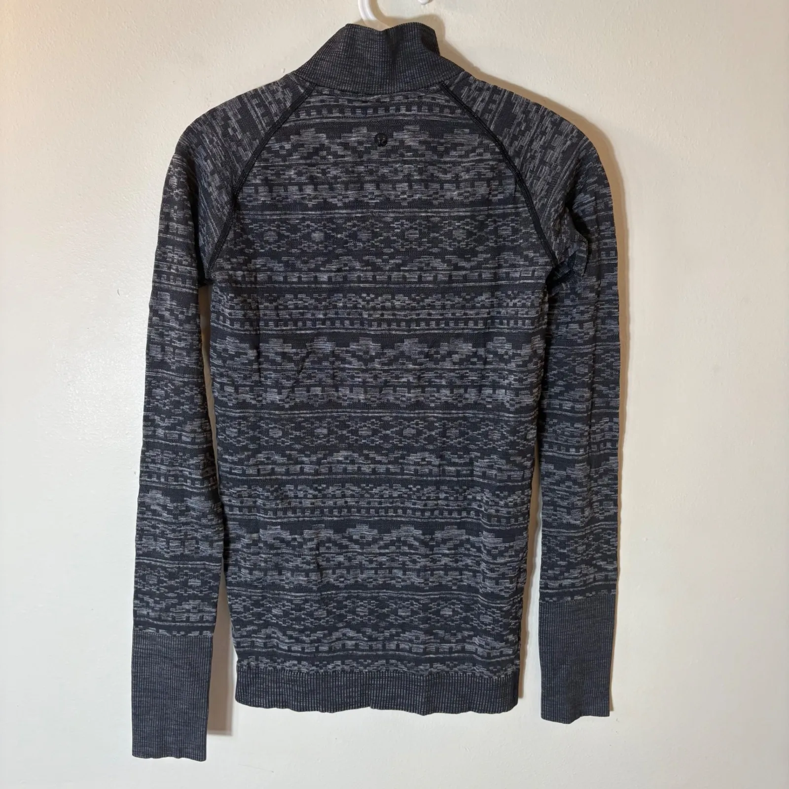 Lululemon Rest Less 1/4 Zip Pullover Size 4 - Image 5