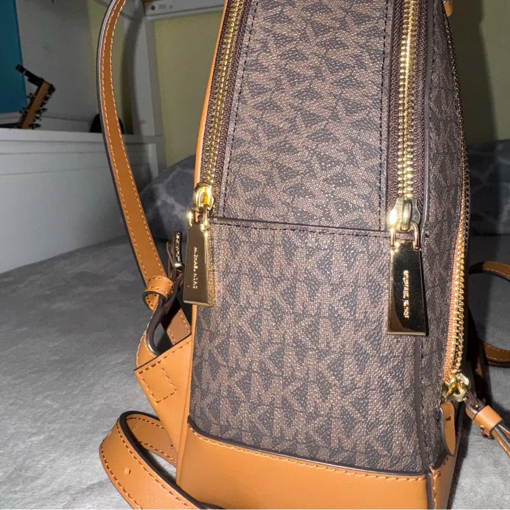 MICHAEL Michael Kors Brooklyn Monogram pattern backpack NWT - Image 6