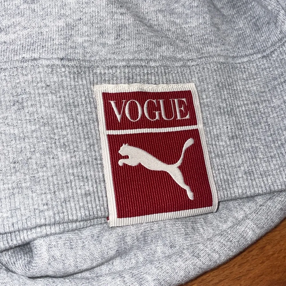 Puma NWT  X Vogue hoodie - Image 4