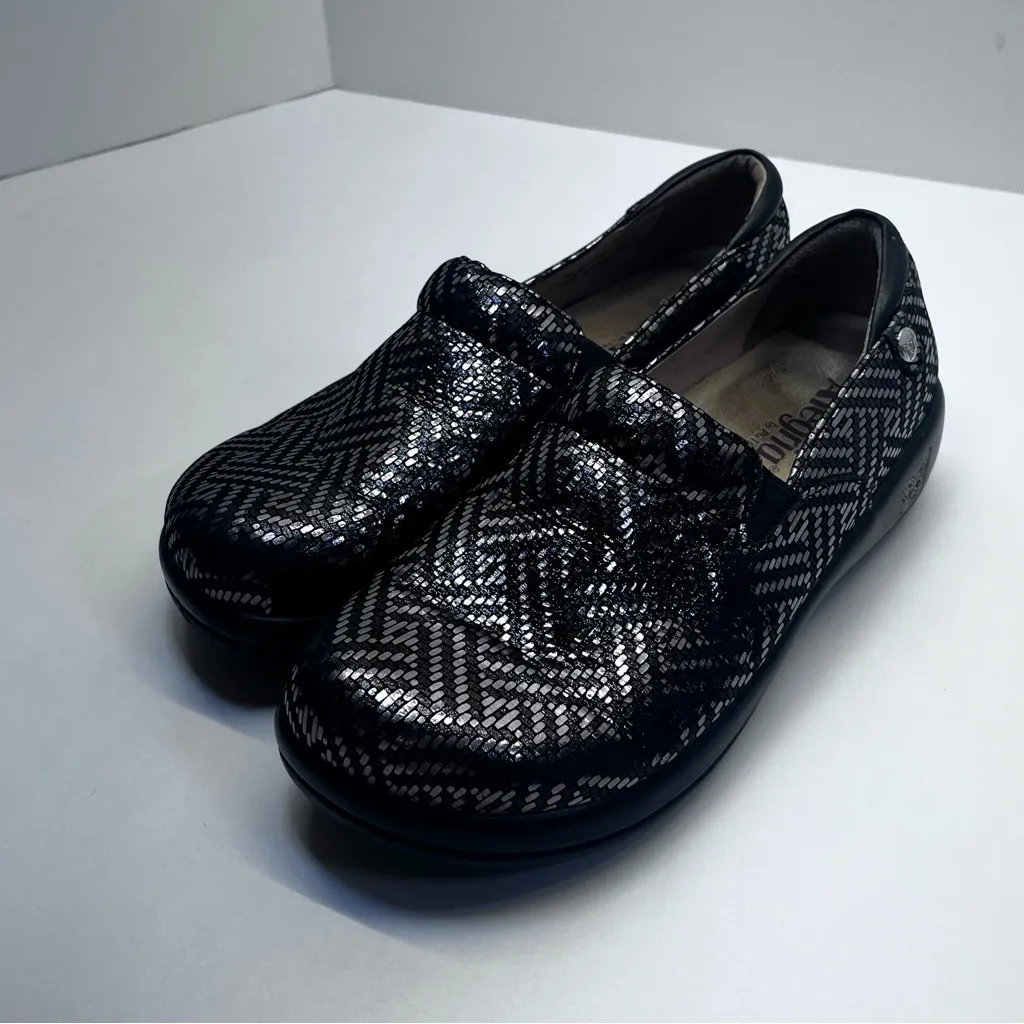 Alegria Black and Silver Patterned Women's Loafers - Image 10