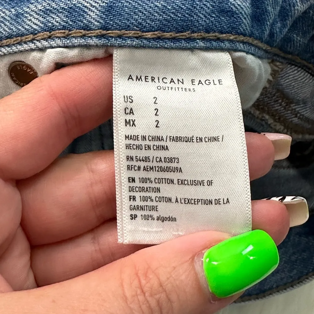 Ripped High Rise Mom Shorts - Image 9