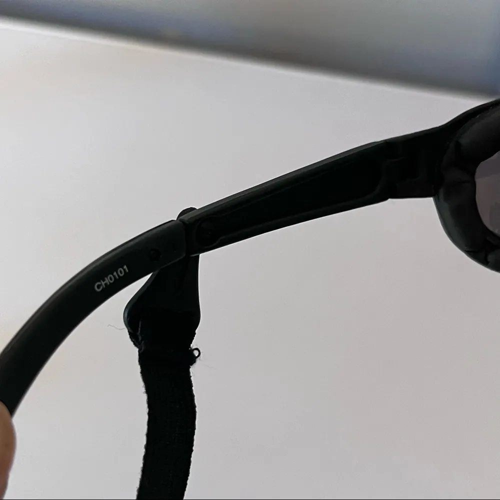 Choppers Active Foam Padded Strap Sunglasses Black - Image 10