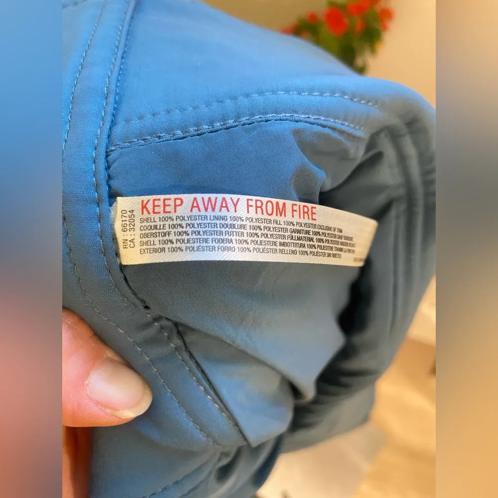 Daily‎ Practice by Anthropologie Puffer Poncho Colorful Women's Jacket size XS/S - Image 13