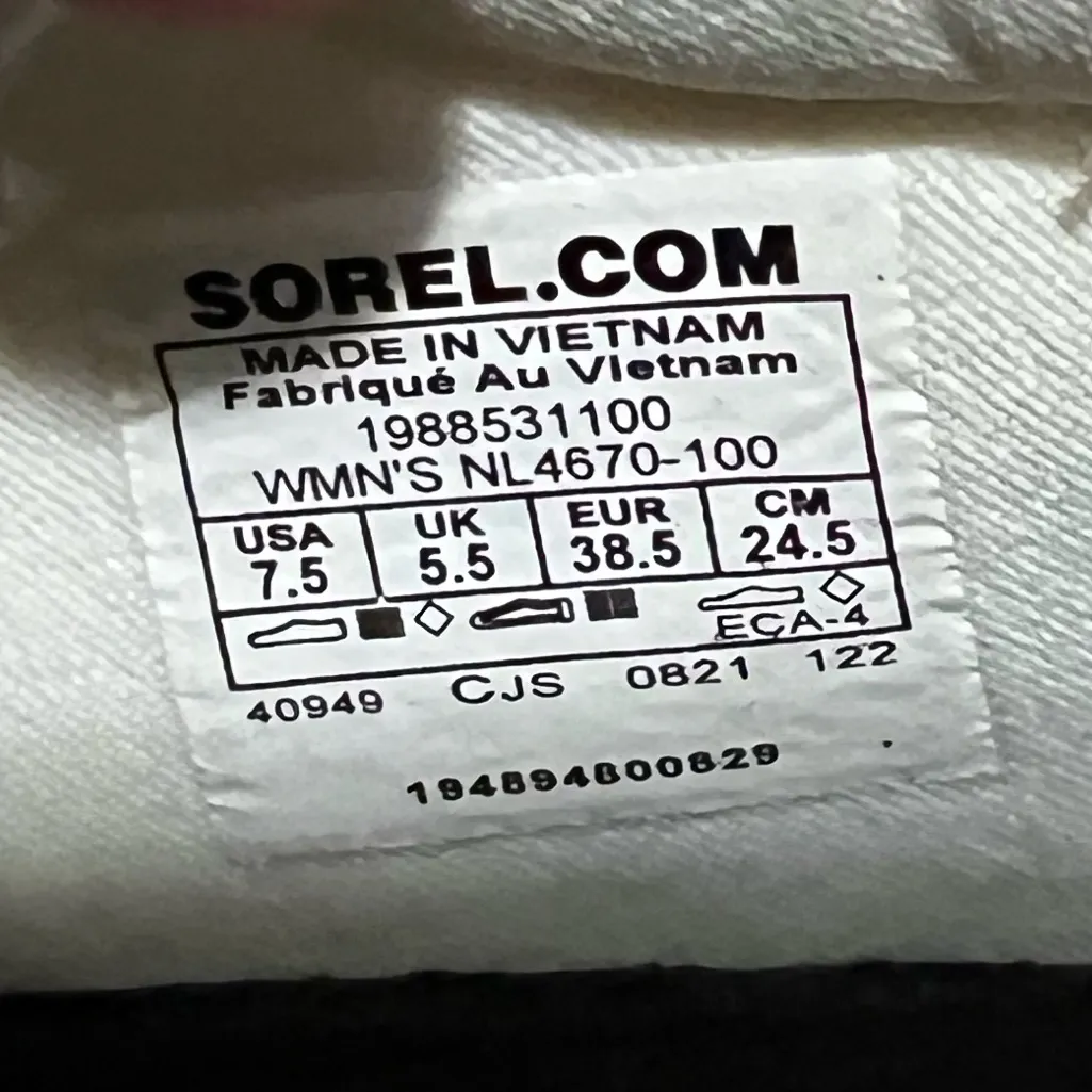 Sorel Women's Explorer Blitz Leisure Lace Sneaker - Image 11