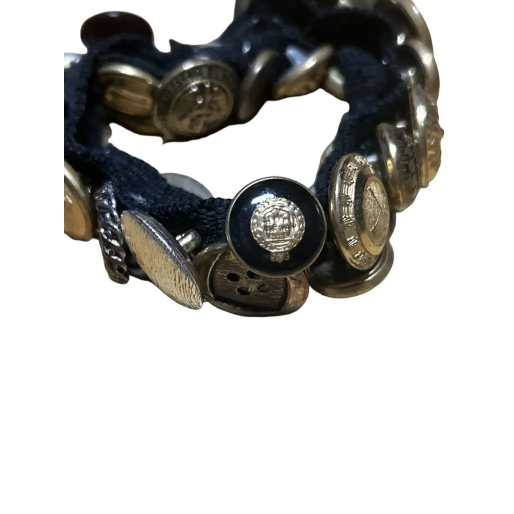 Women's Unbranded Black Gold Button Charm Bracelet One Size - Image 9