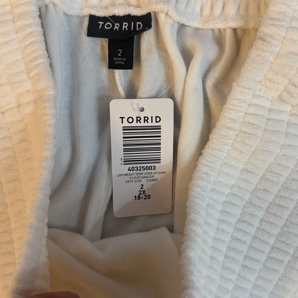 Torrid Cream Coverup Short Lightweight Terry Cloud Dancer 18-20 2X - Image 2