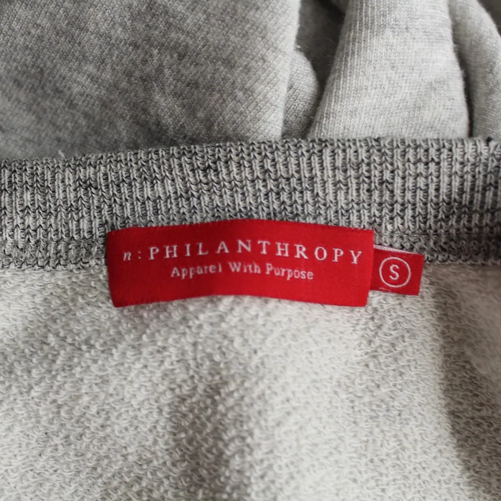 n:Philanthropy Star Embroidered Terry Sweatshirt Gray White Cotton Blend Small - Image 7